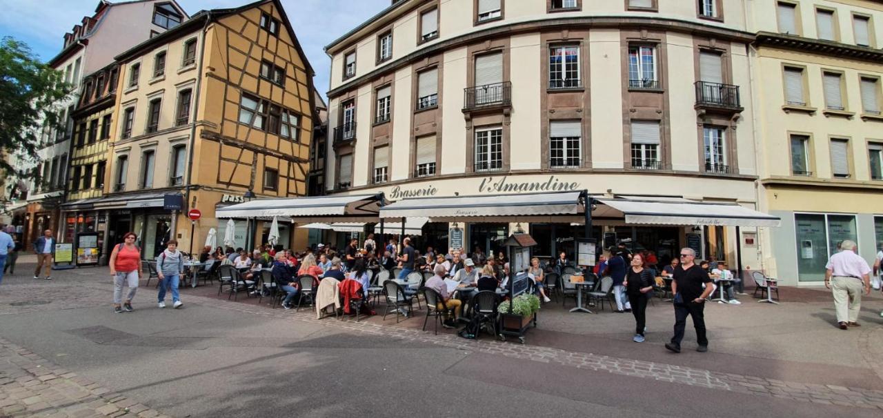 Le Blue St Leon : 2 Pieces Cozy Lit King Size Wifi Apartment Colmar Exterior photo